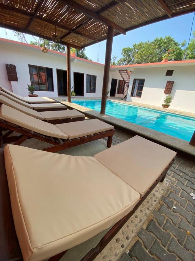 Casa Suites Minizoo Пуерто-Ескондідо Екстер'єр фото
